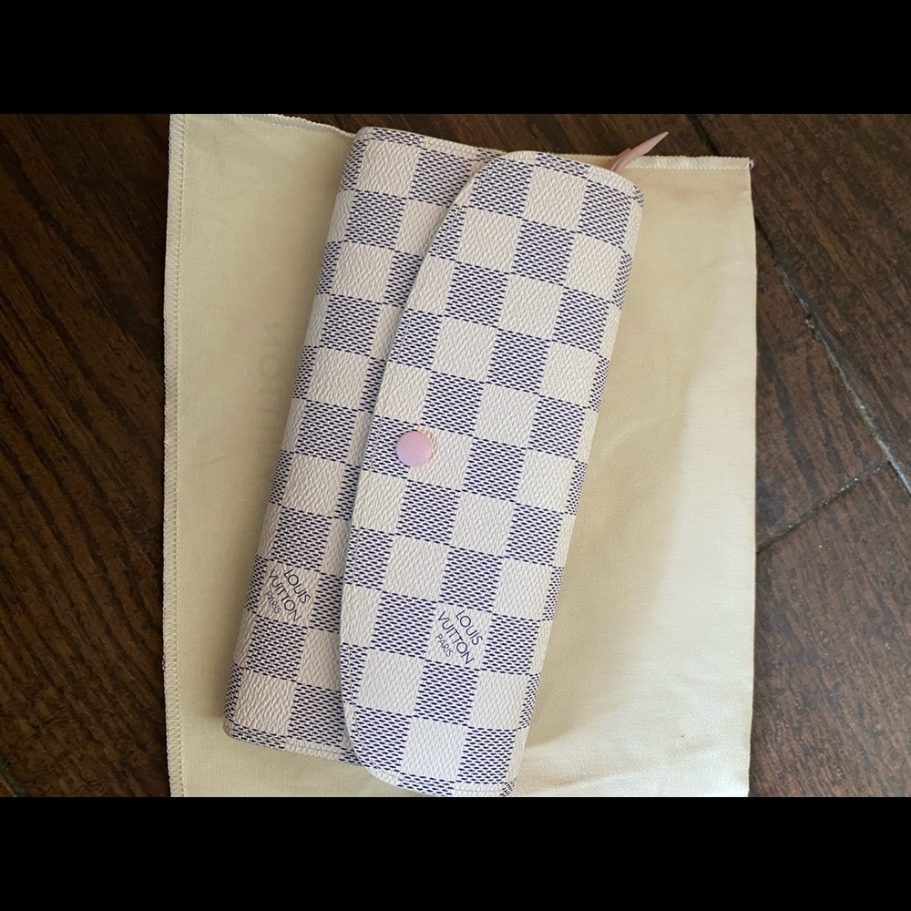 Louis Vuitton Emilie wallet LV damier Azur pink